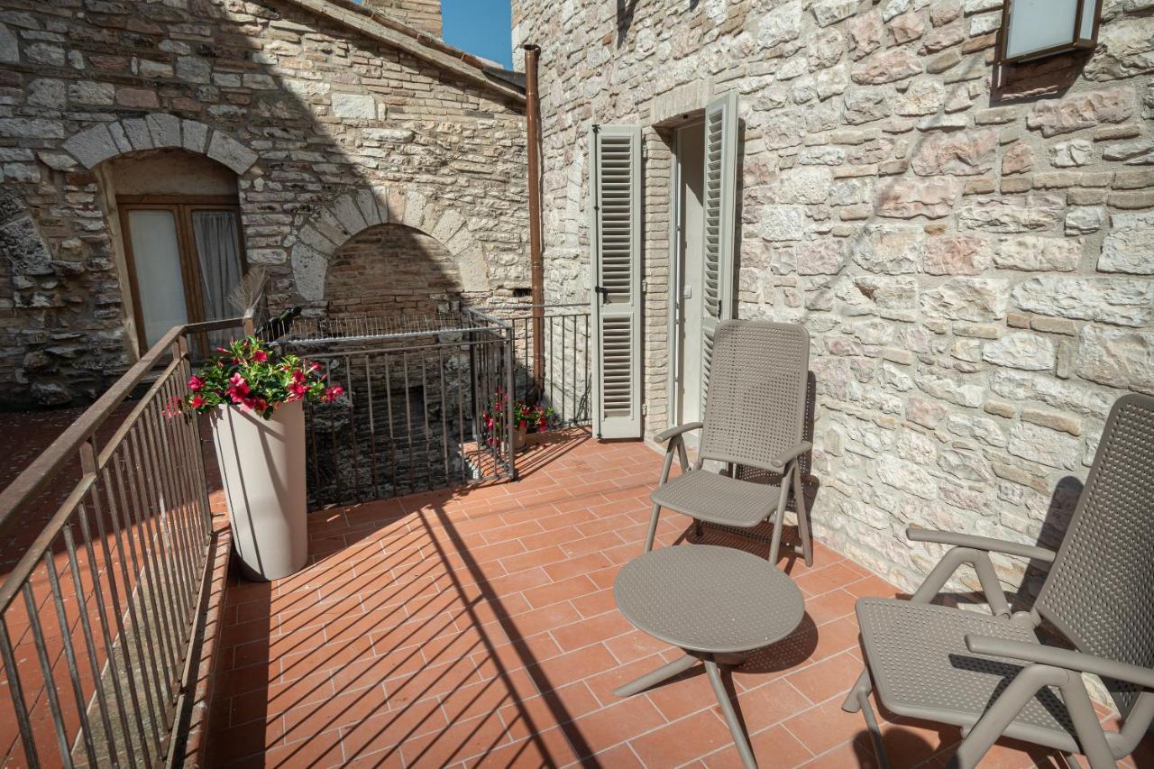 Villa Xenios Assisi Exterior foto